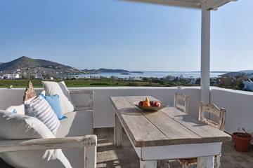 Gîte pour 3 personnes, avec balcon dans Náoussa