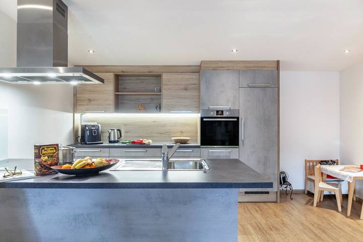 Geheel appartement, Appartement "Hochzillertal Gartenwohnung" met Bergzicht, Terras & Wi-Fi in Tux Alps, Kaltenbach