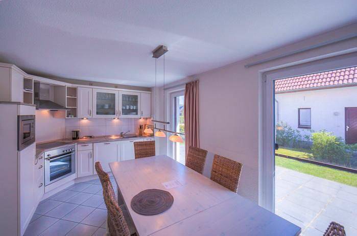 Fischerhaus Classic 318 - Ferienreihenhaus mit kleinem Garten auf 2 Ebenen in Rechlin, Müritz