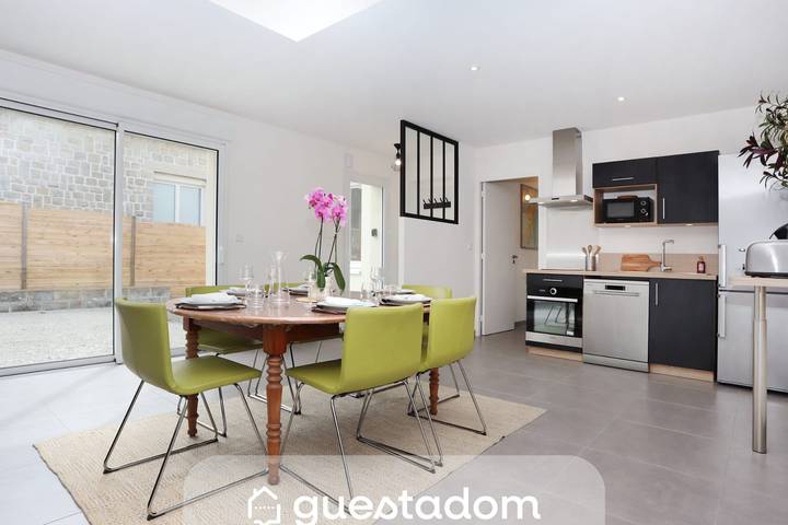 Maison de vacances pour 6 personnes, avec jardin, adapté aux familles dans Mayenne