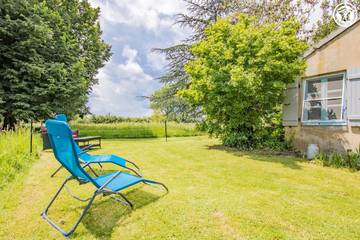 Gîte pour 2 Personnes dans La Chapelle-Saint-Sauveur, Région de Louhans, Photo 4
