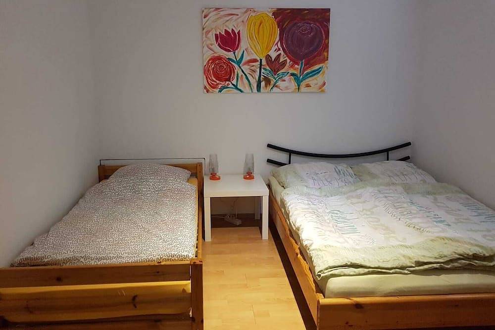 Ganze Wohnung, Vollausgestattete Ferienwohnung in ruhiger Lage in Kaiserslautern, Saar-Nahe-Bergland