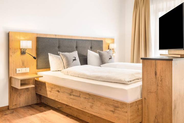 Hôtel pour 2 personnes, avec Terrasse et Jardin à Holzkirchen