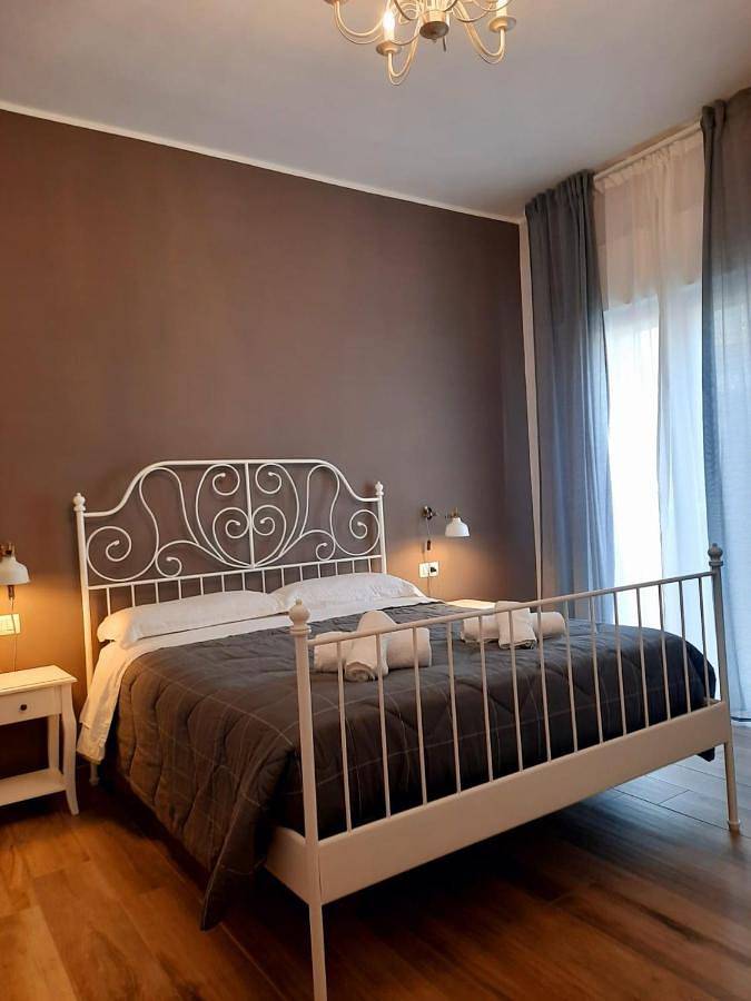 Large Double Room in Carovigno, Salento