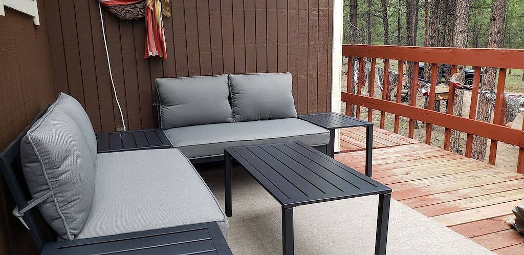 Bewaldeter 5 Morgen kühler ruhiger Berghütte-Rückzug in Park County