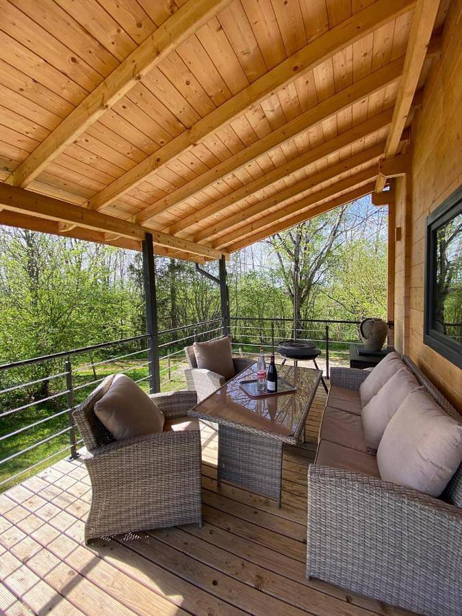 Gîte pour 5 personnes, avec vue ainsi que jardin et piscine à Saint-Laurent-en-Grandvaux - 4