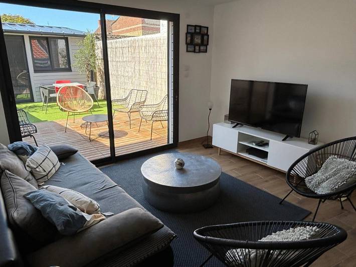 Location de vacances pour 5 personnes, avec terrasse, adapté aux familles dans Blériot Plage - 2