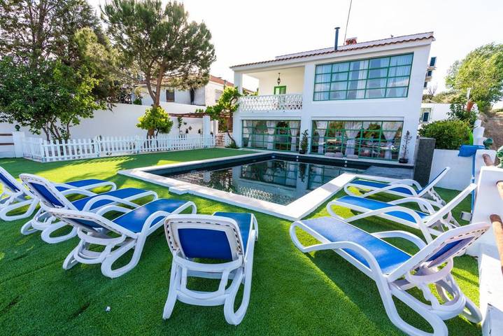 Chalet para 24 personas, con Balcón y Terraza además de Jacuzzi y Jardín en Provincia de Toledo - 4