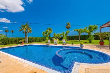 Villa in Sa Pobla, Mallorca Norden für 6 