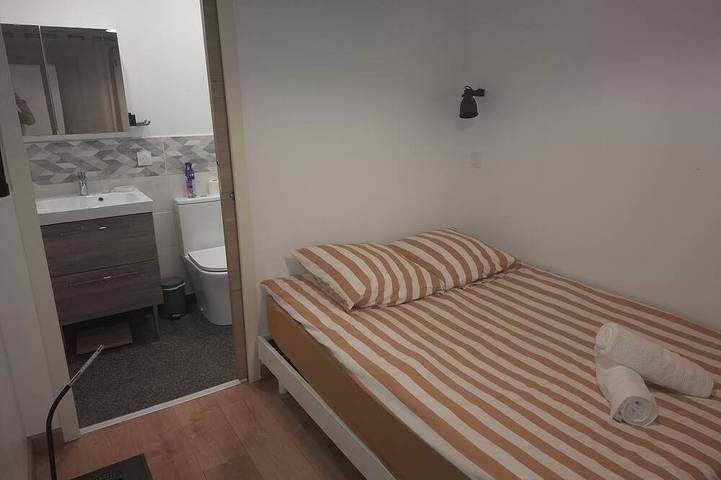 Gîte pour 4 personnes, avec jardin à Civaux - 4