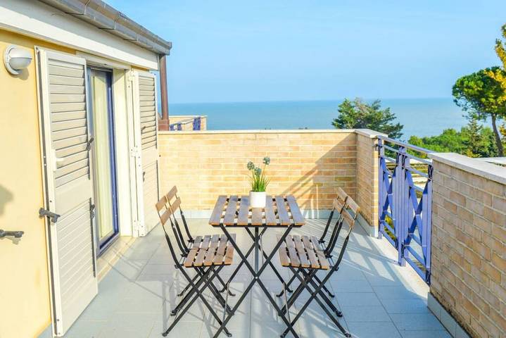 Appartamento per 4 persone, con Balcone/Terrazza e Piscina a Pineto
