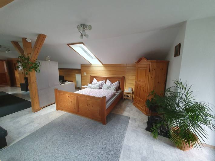 Ganze Ferienwohnung, Blick zum Riesenkopf - Helle Dachgeschosswohnung mit wunderschönem Blick auf die Berge in Wendelstein, Brannenburg