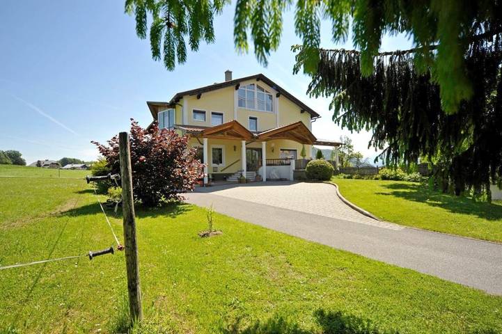 Hotel, mit Balkon und Terrasse sowie Garten und Sauna
