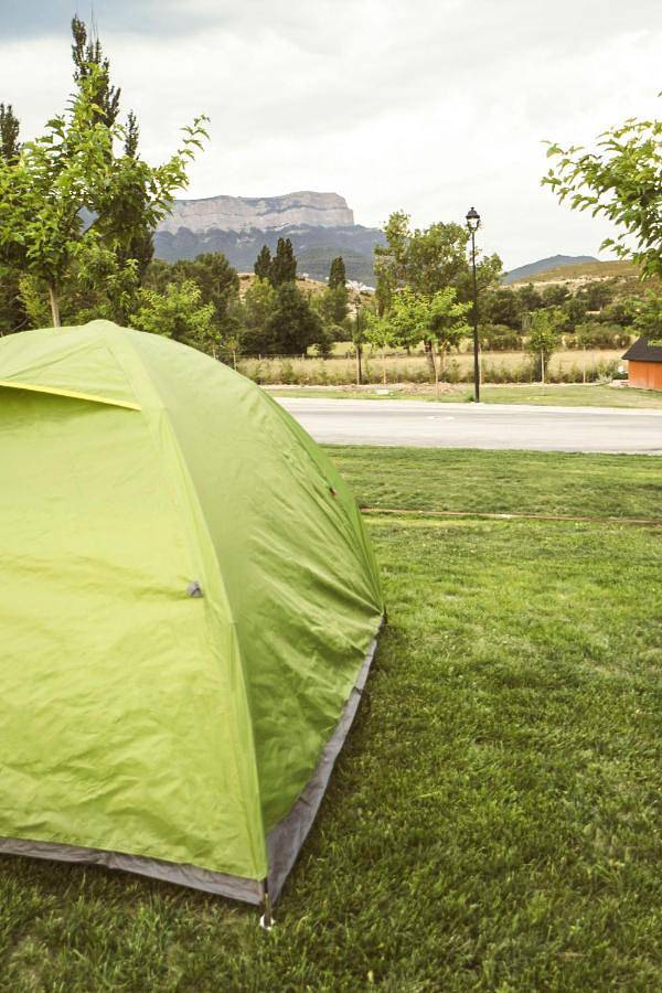 El Arrebol Comfort Camp in Jaca, Pirineos