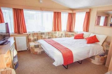 Static Caravan for 6 People in Stratford upon Avon, Heart of England, Photo 1