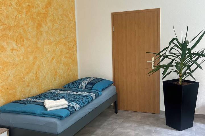 Ganze Wohnung, Gemütliche moderne Unterkunft mit top Anbindung nach Leipzig. in Borsdorf, Leipzig und Umgebung