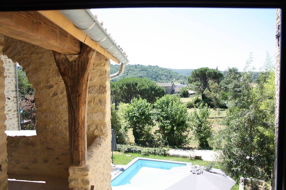 Lauriers-Magnificent Cottage In Vallon Pont D'Arc - cleaning and linens included in Vallon-Pont-d'Arc, Gorges de l’Ardèche