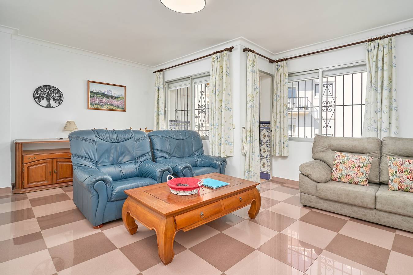 Ganze Wohnung, Ferienwohnung 'Los Alamos' mit Balkon, Wlan und Klimaanlage in Nerja, Cordillera Penibética