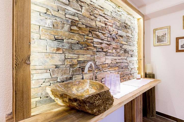 Ferienwohnung für 4 Personen, mit Balkon und Ausblick sowie Sauna, kinderfreundlich in Mathon - 2