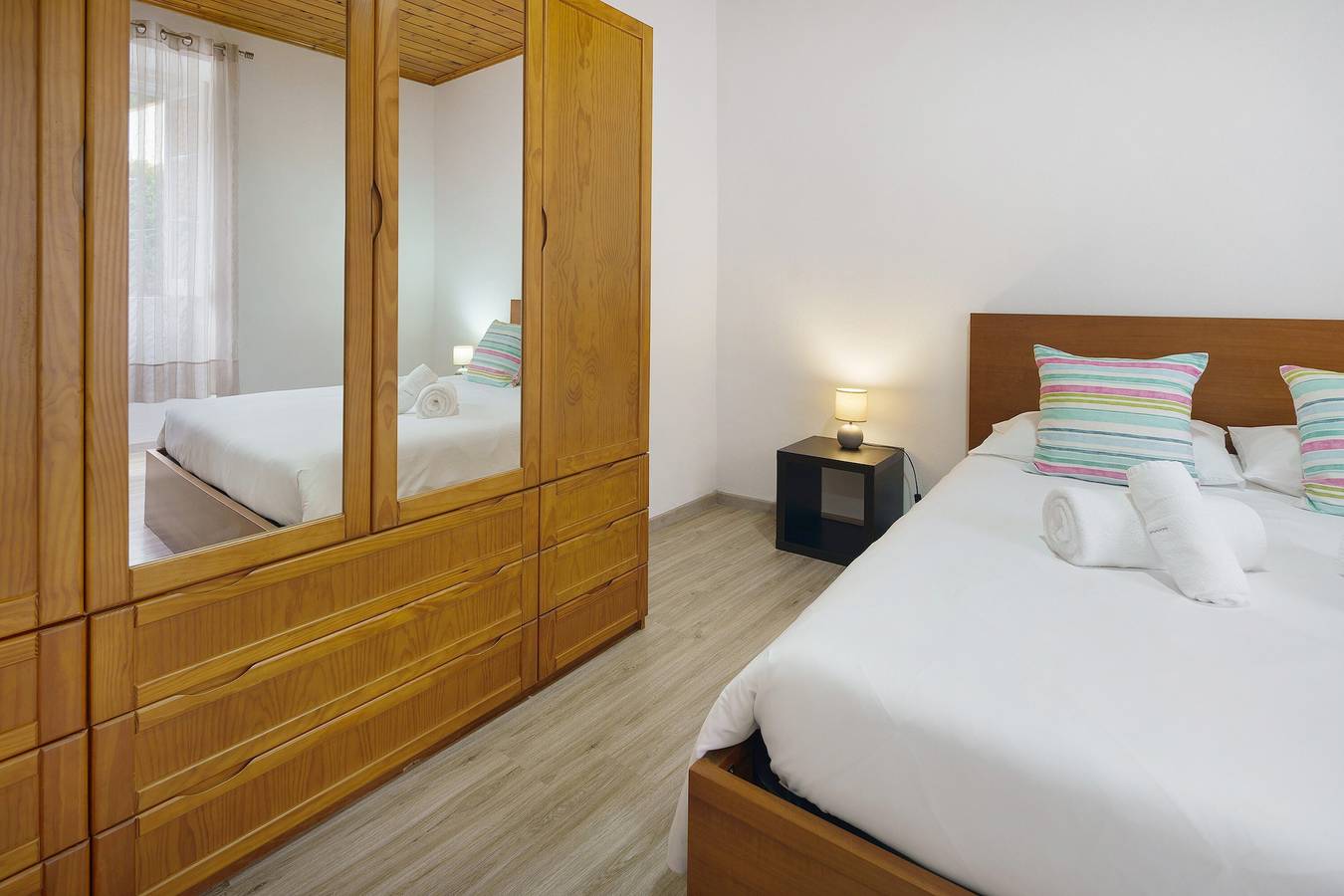 Vakantiehuis 'Casa Flor de Laranjeira' met gedeeld terras, wifi en airconditioning, foto 12