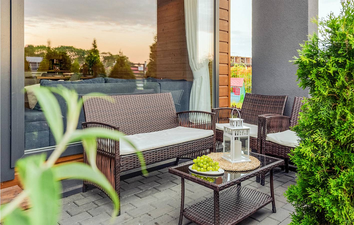 Ferienhaus für 4 Personen mit Terrasse in Sarbinowo, Powiat Koszaliński