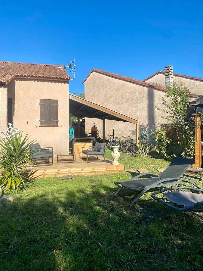 One-Bedroom House in Venzolasca, Arrondissement de Corte