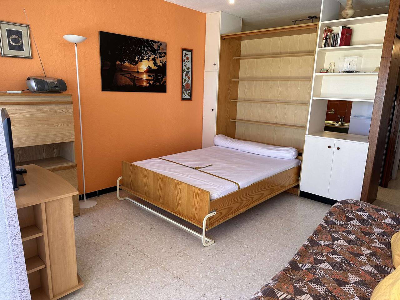 Ganzes Studio, Studio am Strand für 4 Personen mit großer Terrasse, Parkplatz und nah an Hafen und Geschäften in Grau-du-Roi in Port Camargue, Le Grau-du-Roi