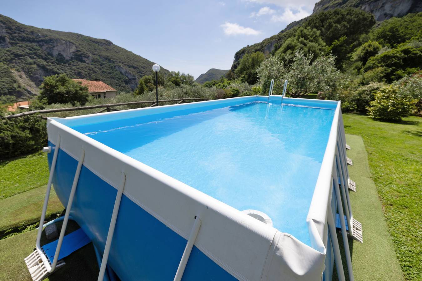 Ganze Wohnung, Ferienwohnung "Casa Virginia - Corbezzolo" mit Gemeinschaftspool & Wlan in Boragni, Orco Feglino