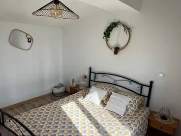 Gîte pour 2 personnes, avec jardin ainsi que vue et piscine, animaux acceptés à Lisle-sur-Tarn