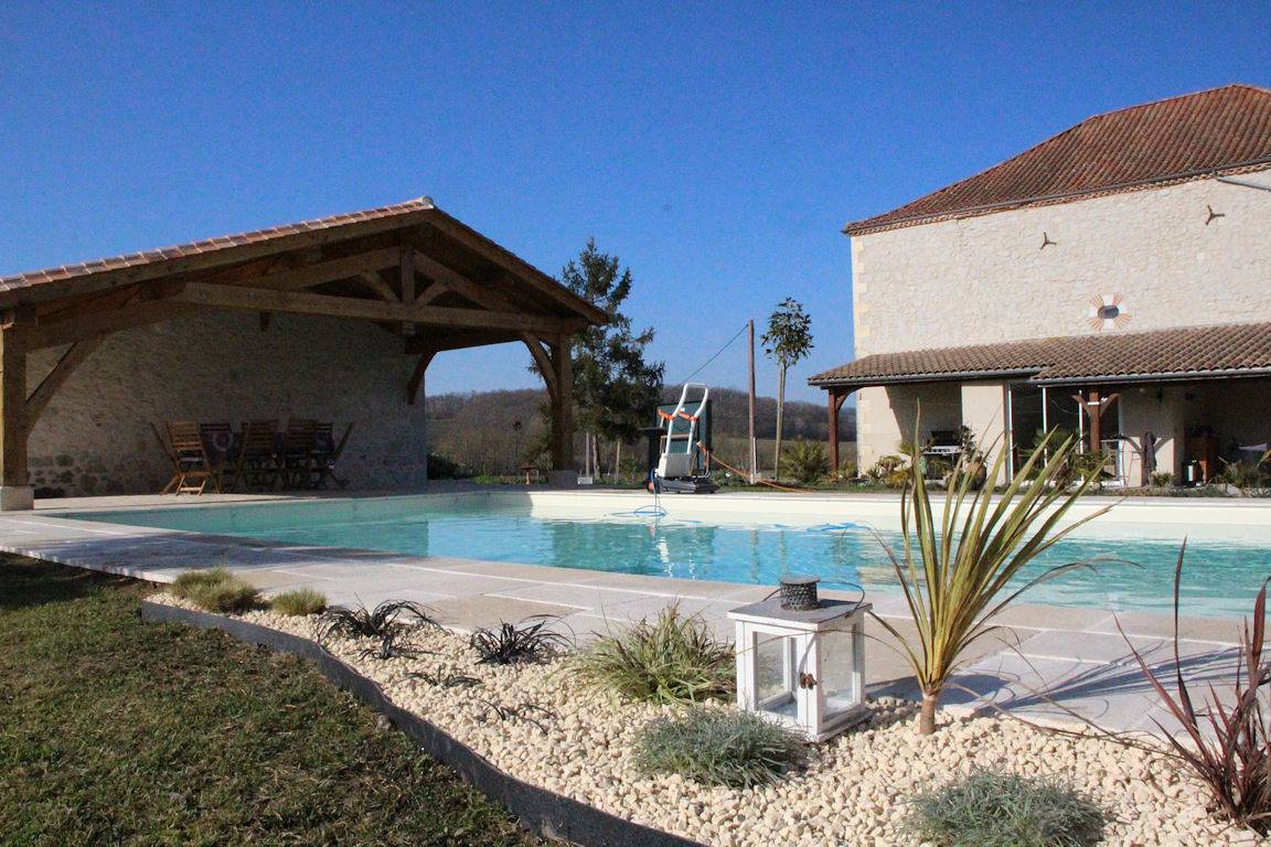 Chambres d'hôtes de charme Domaine les Courteaux - Chambre Auvergne in Beaugas, Région de Villeneuve-sur-Lot