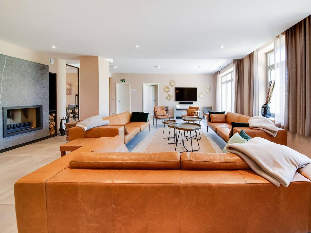 Spacious holiday home in Bourseigne-Neuve with barbeque in Gedinne, Region Namur