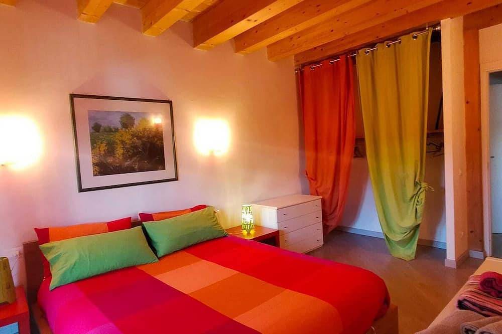 Apartamento entero, Super Comodidad Y Relajación: Playa, wifi, estacionamiento, autobús, cerca de Roma y Fiumicino in Fiumicino, Provincia de Roma