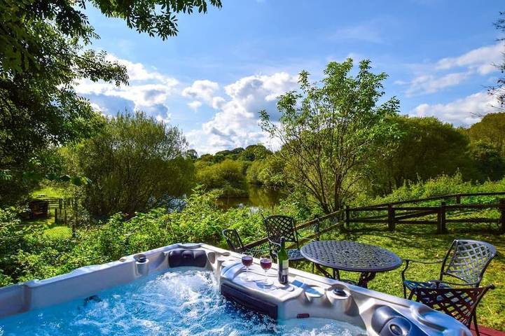 Cottage for 6 people, with Hot tub and Garden in Tavistock