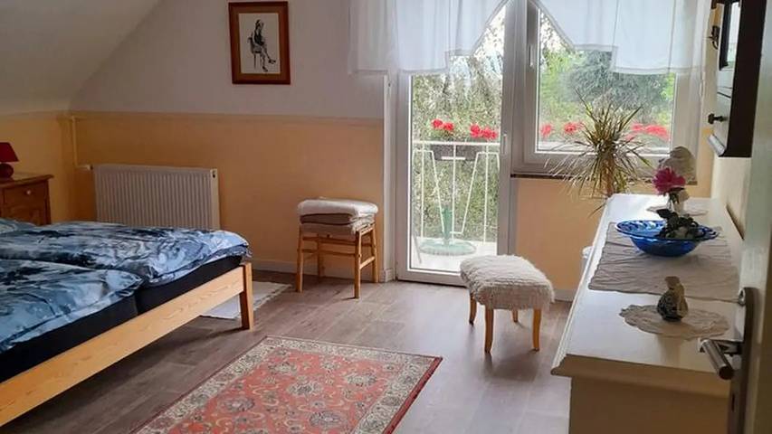 Ferienwohnung für 5 Personen, mit Garten in Kell am See - 2