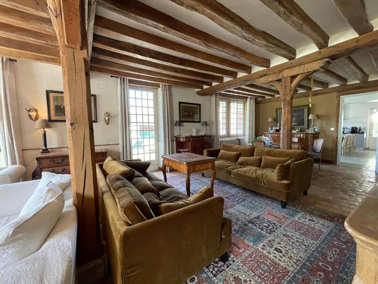Évasion Sologne : Maison de charme, piscine privée, animaux permis in Isdes, Sologne