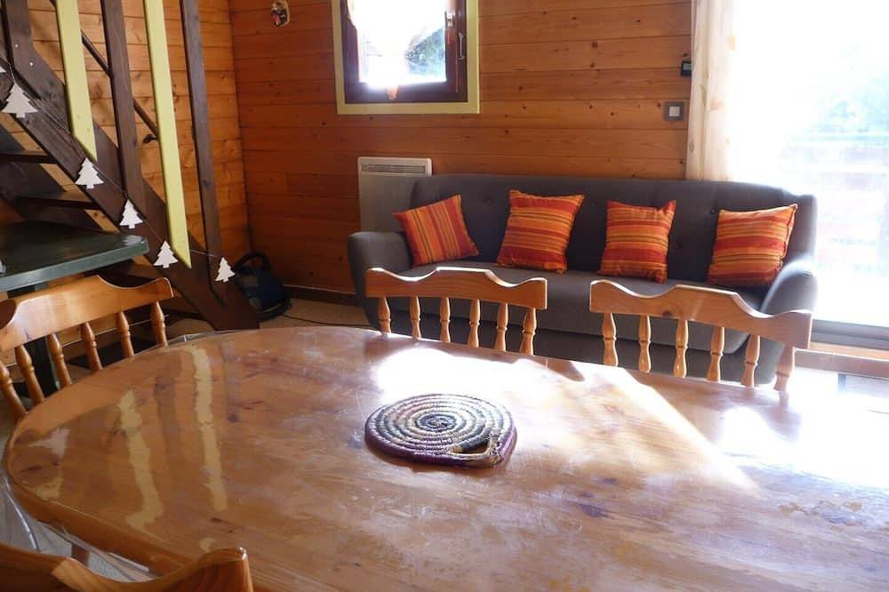 Chalet Eyne Pyrenees Orientales in Eyne, Parc naturel régional des Pyrénées catalanes