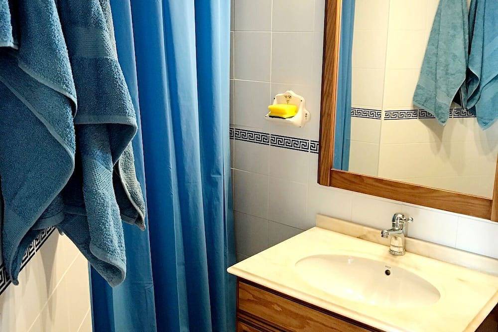 Ganze Wohnung, Penthouse im Zentrum des charmanten Dorfes in Playa Zahara de los Atunes, Barbate