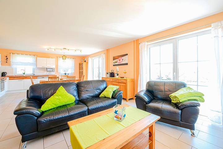 Ferienhaus für 7 Personen, mit Garten und Sauna sowie Terrasse in Dranske - 3