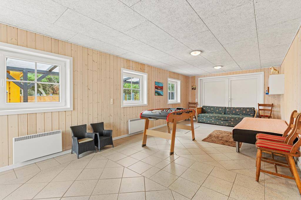 Herrlich eingerichtetes Ferienhaus mit Platz für 2 Hunde in Vejers Strand, Varde