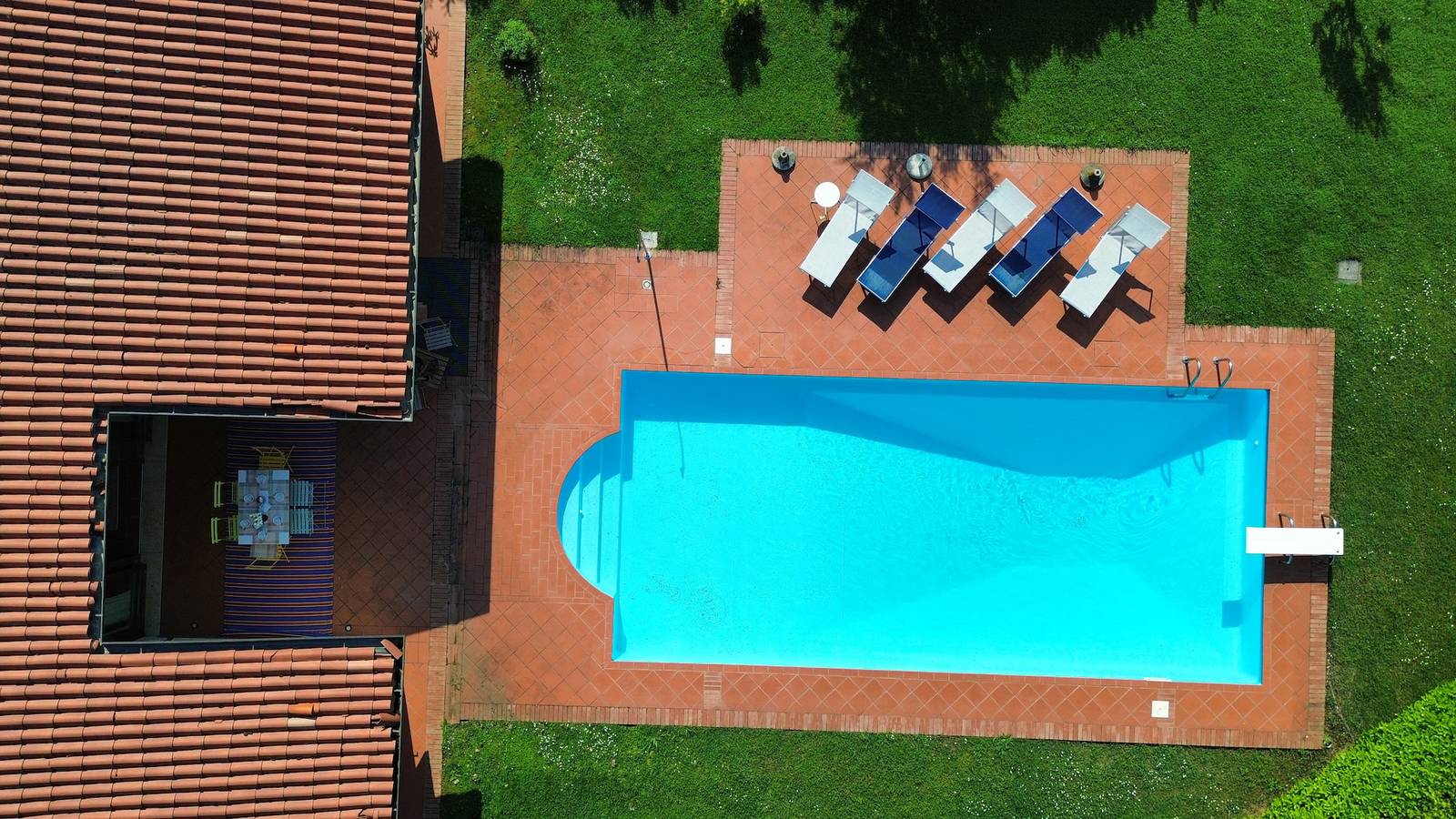 Villa Paradiso 4 rooms 4 baths private pool in San Felice del Benaco, Prealpi Gardesane