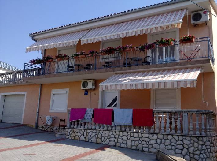 Ferienwohnung für 2 Personen, mit Garten in Senj