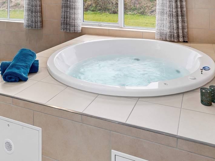 Ferienhaus für 20 Personen, mit Terrasse und Sauna sowie Pool, mit Haustier an der Ostsee - 4