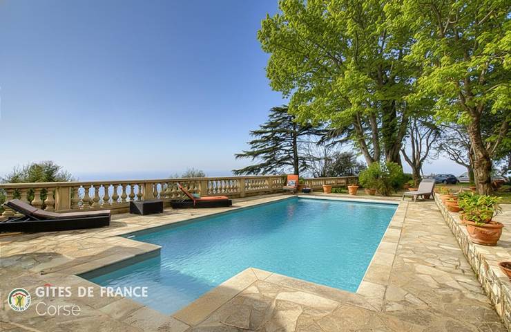 Maison de vacances pour 6 personnes, avec Terrasse et Jardin ainsi que Piscine et Vue à Bastia