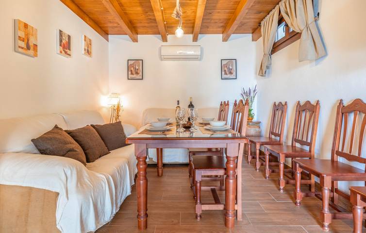 Moderno oasis ajardinado con aparcamiento en zona céntrica in Grazalema, Pueblos Blancos
