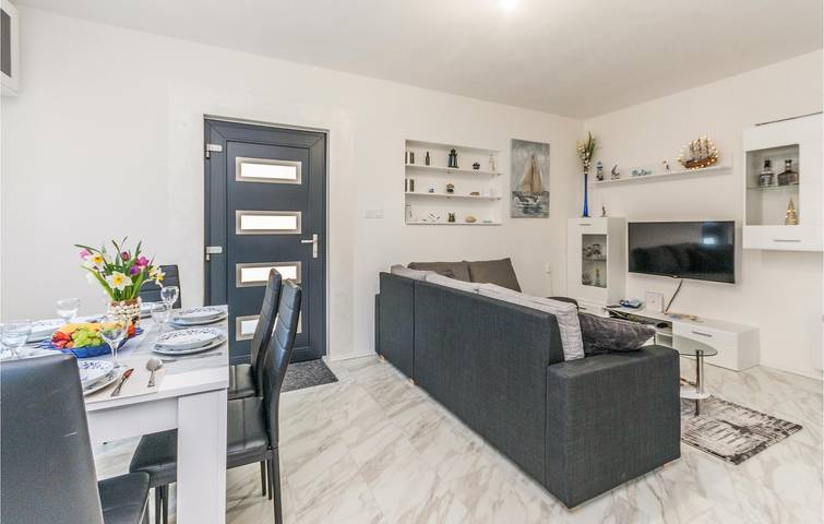 Ferienhaus für 6 Personen, mit Terrasse und Garten in Sveti Petar na Moru - 4