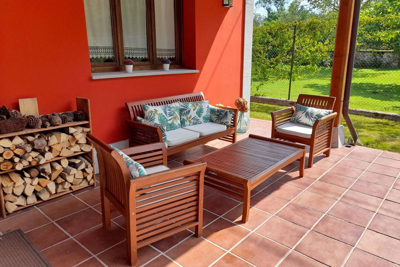 Ganze Wohnung, Ferienwohnung für 7 Personen mit Balkon/Terrasse in Llanes, Costa Verde (Spanien)