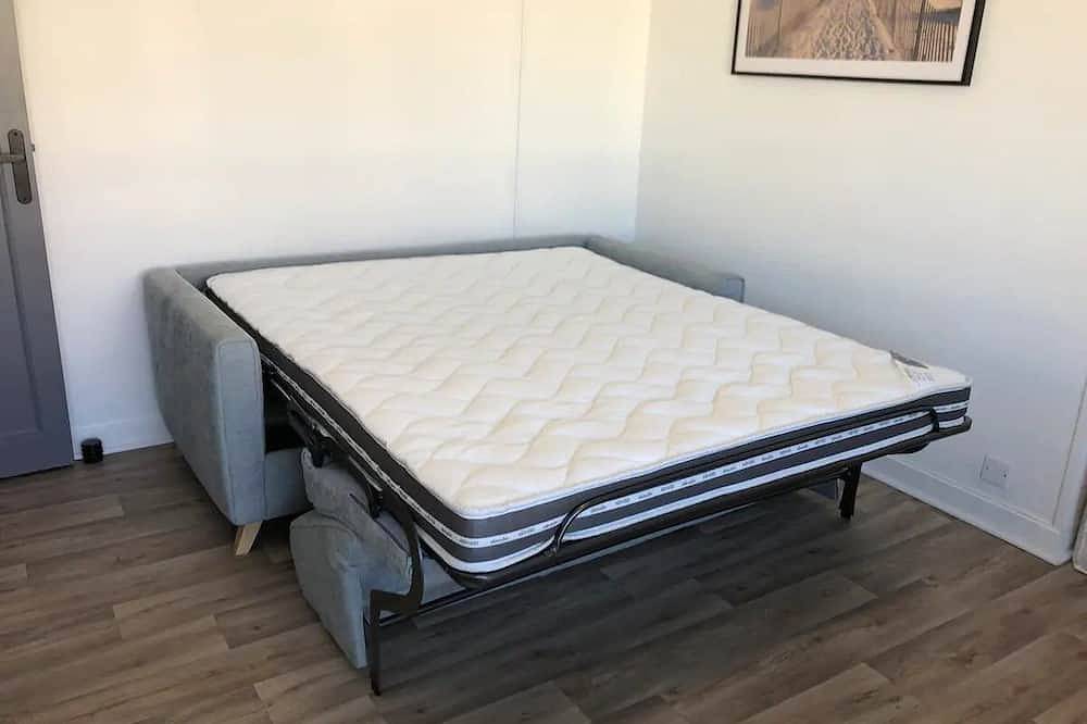 Entire apartment, Fully equipped studio 100m from the beach, close to Le Touquet in Cucq, Montreuil region