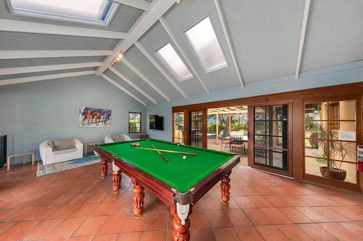 Holiday home for 16 people in Hunter Valley