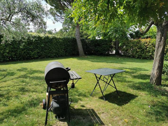 Location de vacances pour 10 personnes, avec piscine ainsi que jardin et vue à Bédarrides - 4