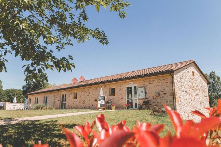 Parc de vacances pour 4 personnes, avec Terrasse ainsi que Jardin et Piscine à Marminiac - 4